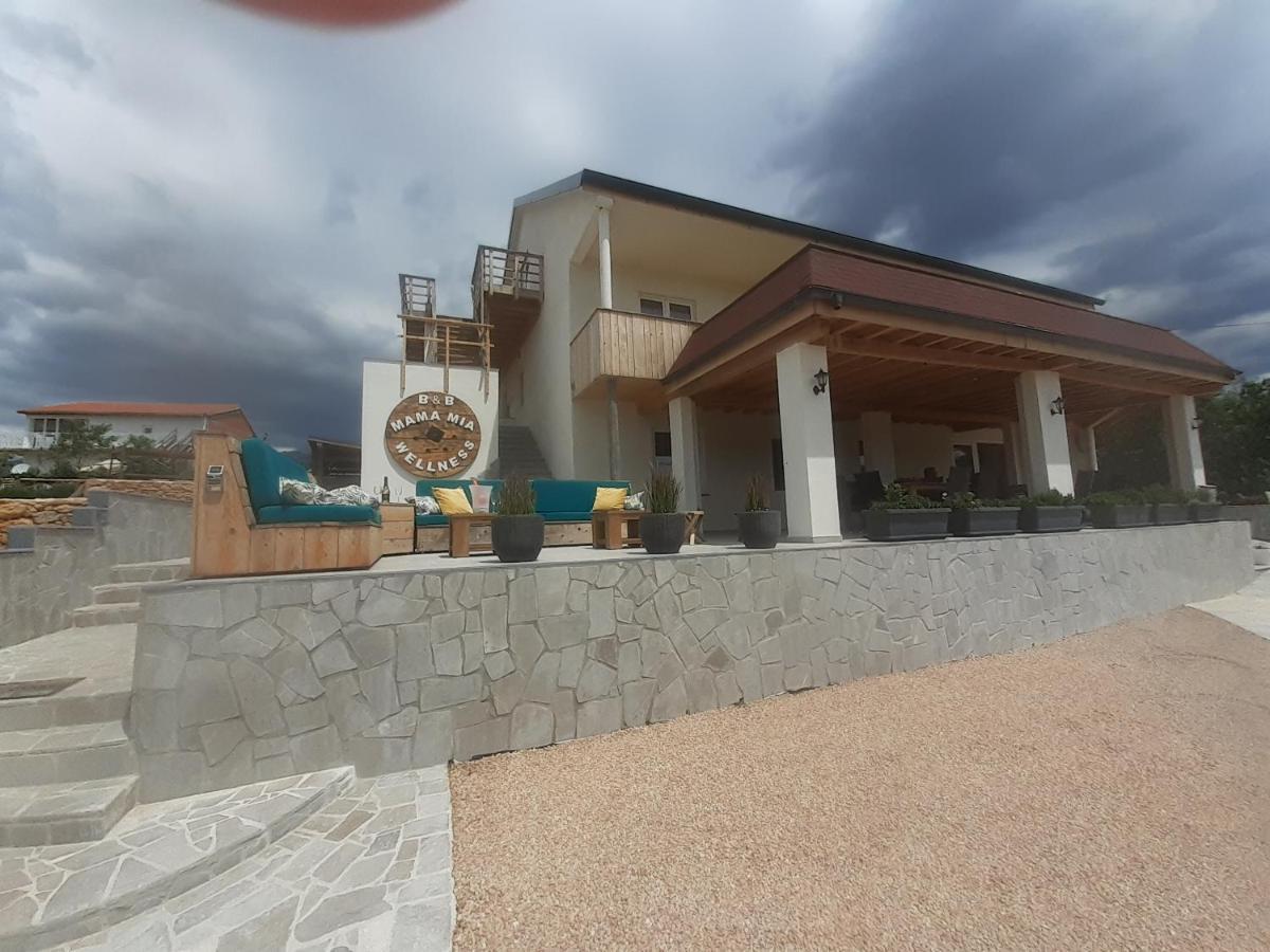 Hotel B&B Mama Mia โอเบรอควาซ ภายนอก รูปภาพ